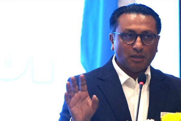 संसद्मा बोल्दा अध्ययन गरेर बोलौं : स्वर्णिम वाग्ले